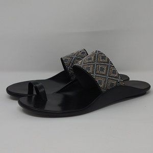 Women's Nine West Made In Italy Black Leather with Beads Toe Ring Sandals-Size 8